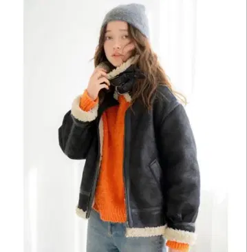 [컨디션 최상] Ungrid 무스탕 자켓 블랙 M