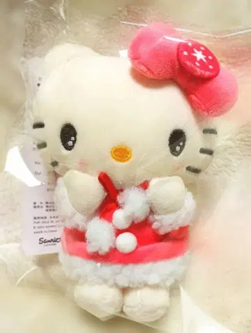 헬로키티 크리스마스 산타클로스 봉제 인형 참 마스코트 오너먼트