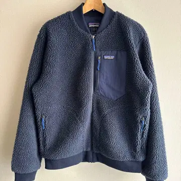 (최종 가격) patagonia 파타고니아 보머 자켓 사이즈 M 네이비