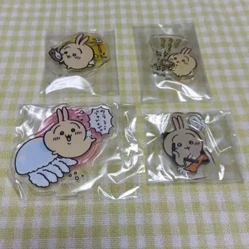 치이카와 토끼 아크릴 스탠드 세트