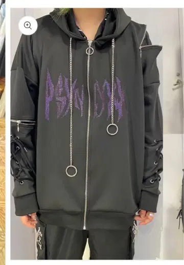 PSYNYXX 뿔 큐빅 후드티