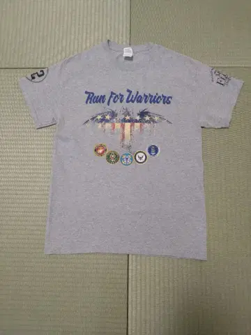 GILDAN Run for Warriors 티셔츠 M