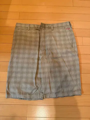 구제 의류 베이지 체크 무늬 하프 팬츠