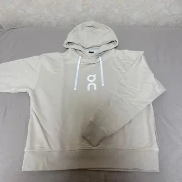 [ 새상품급 ] on Club Hoodie 여성용 M 베이지