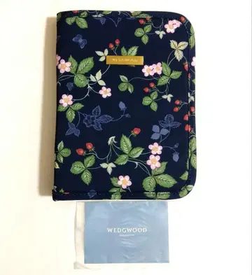 웨지우드 와일드 스트로베리 약 수첩 멀티 케이스