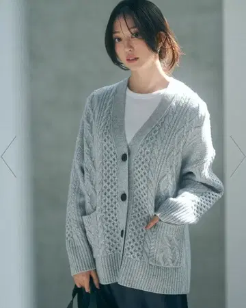 23구 [세탁 가능] 울 캐시미어 아란 패턴 가디건 38