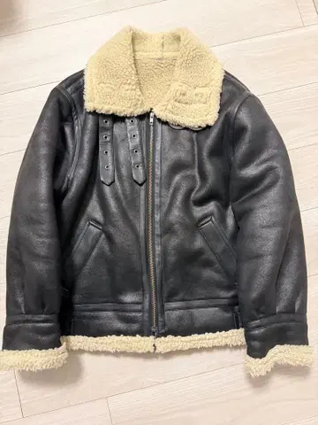 Ungrid 페이크 무스탕 보아 블루종