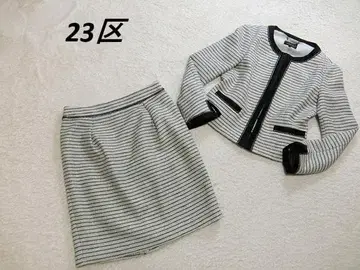 컨디션 최상 23구 트위드 노카라 스커트 셋업 수트 화이트 블랙 40