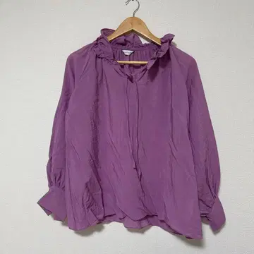 La Totalite 블라우스