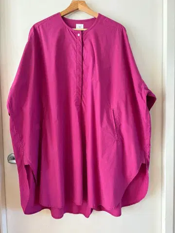 여유로운 공간 쿠리하라 하루미 풀오버 셔츠