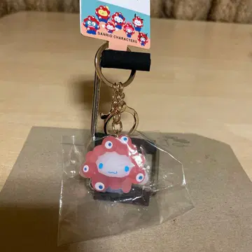 산리오 미야쿠미야쿠 클리어 키링 시나몬