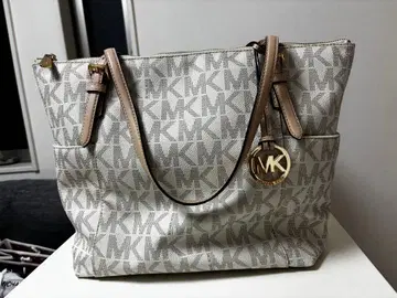Michael Kors 로고 프린트 토트백