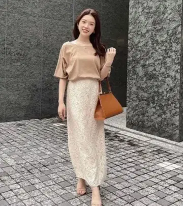 아뉴앙스 anuans T셔츠 백V 돌먼 티셔츠