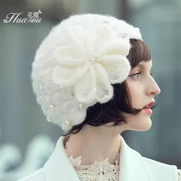 택 포함 새상품 화이트 베레모 꽃 모티브 사이즈 53cm~57cm