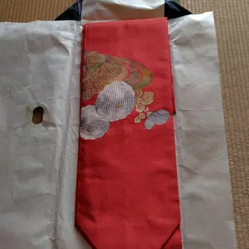 나고야 오비 빨간색 꽃무늬 자수 실크 소재