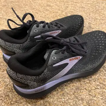 BROOKS 러닝화 새상품급