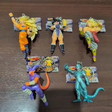 드래곤볼 Z 하이 퀄리티 키링. 극장판 라이벌 편, 전 5종.