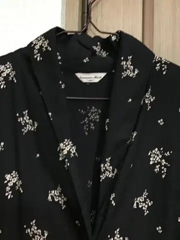 사만사 모스모스 긴팔 겉옷 미사용 새상품 택 없음