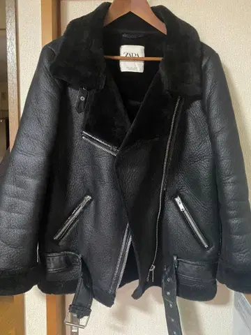 ZARA 무스탕 라이더 자켓 코트 M 자라 H&M