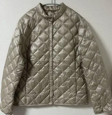 유니클로 울트라 라이트 다운 컴팩트 퀼팅 자켓 베이지