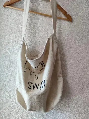 클래스카 갤러리&샵 DO 개 자수 숄더백