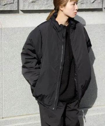 멜타 x 와일드 띵스 2way 나일론 자켓