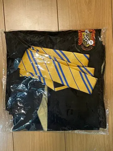 후플푸프 로브와 넥타이 세트 S 사이즈