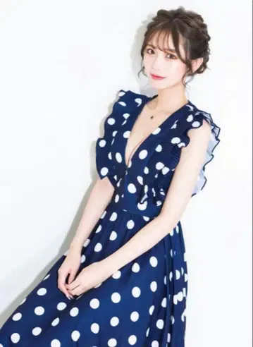 히메카짱 미우치짱 착용 도트 원피스