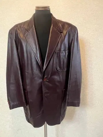 다크 브라운 가죽 테일러드 자켓