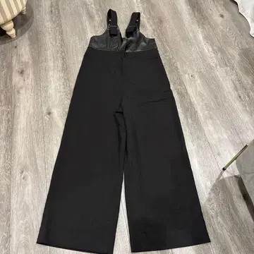 언쓰리드 살로펫