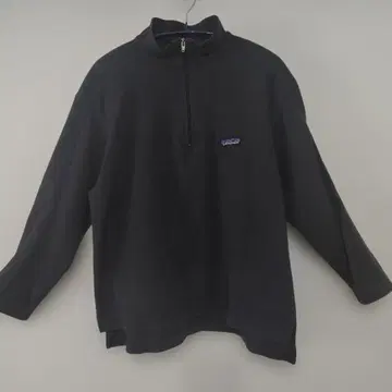 patagonia MADE IN USA 신틸라 하프 지퍼(블랙)