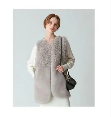 알아바일 니트 베스트