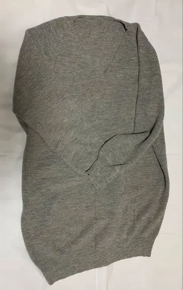 롱 니트 V넥 그레이