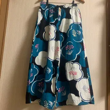 택 포함 새상품 차이하네 HAKURAI 꽃무늬 와이드 팬츠 블루