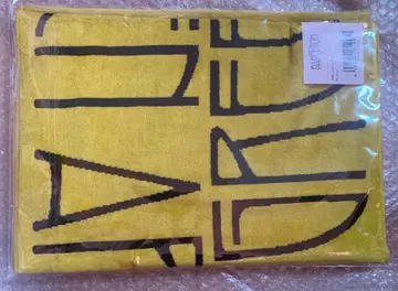 미세스 그린애플 바벨탑 옐로우 컬러 로고 타월