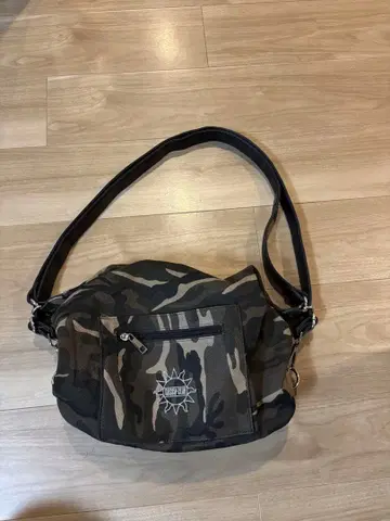 카모 패턴 멀티웨이 숄더백 냅색 백팩