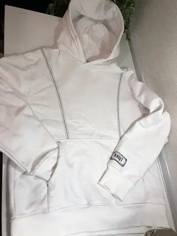 새상품급 바니스 재팬 KROST 후드 맨투맨 면 100% 화이트 M