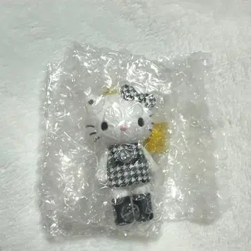 산리오 헬로키티전 시크릿 마스코트 참 하운드투스