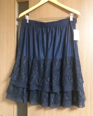 택 포함 새상품 로즈 티아라 레이스 페치 스커트 빅 사이즈 46 네이비