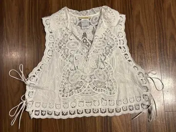 캘런솔로지 자수 블라우스 화이트