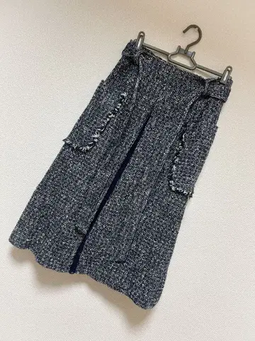 [미사용 새상품] Adonisis 애도니시스 택 없음 트위드 스커트 38