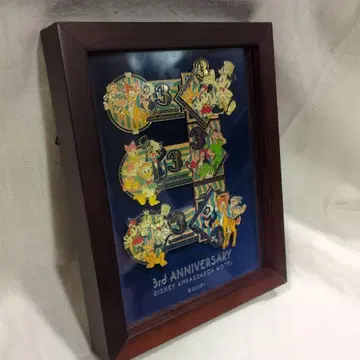 디즈니 앰버서더 호텔 3주년 기념 핀