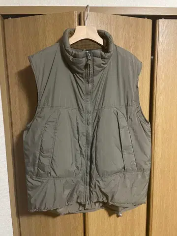 PCU LEVEL7 PRIMALOFT VEST HALYS sekri