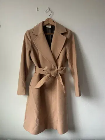 Le Souk 루수크 베이지 더블 브레스트 롱 코트