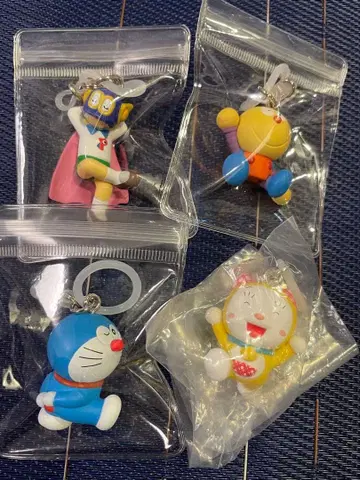 후지코 F 후지오 뮤지엄 한정판 가챠 메지루시 액세서리 4점