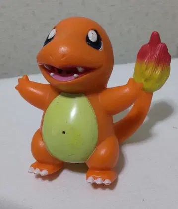 포켓몬 리자드의 피규어