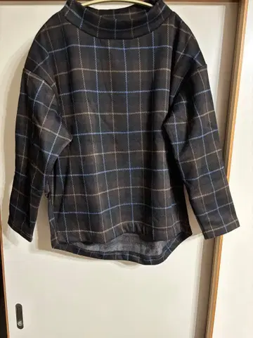 니코앤드 체크 무늬 하이넥 풀오버