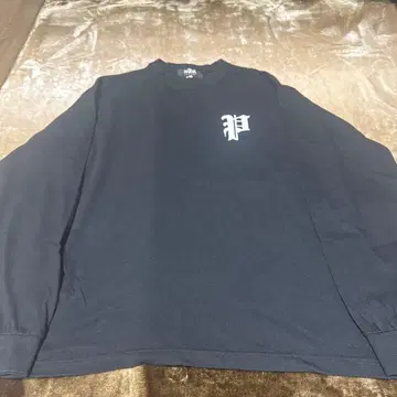 PHATRNK 블랙 긴팔 셔츠