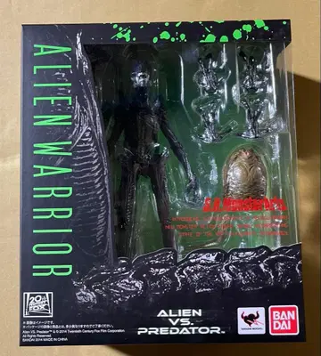미개봉품 S.H.MonsterArts 에이리언 워리어