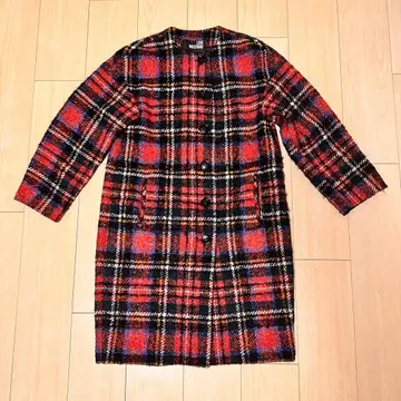 LOVE MOSCHINO 빨간색 체크 무늬 코트